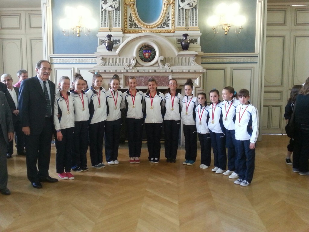 equipe gymnastes champoionne nationale